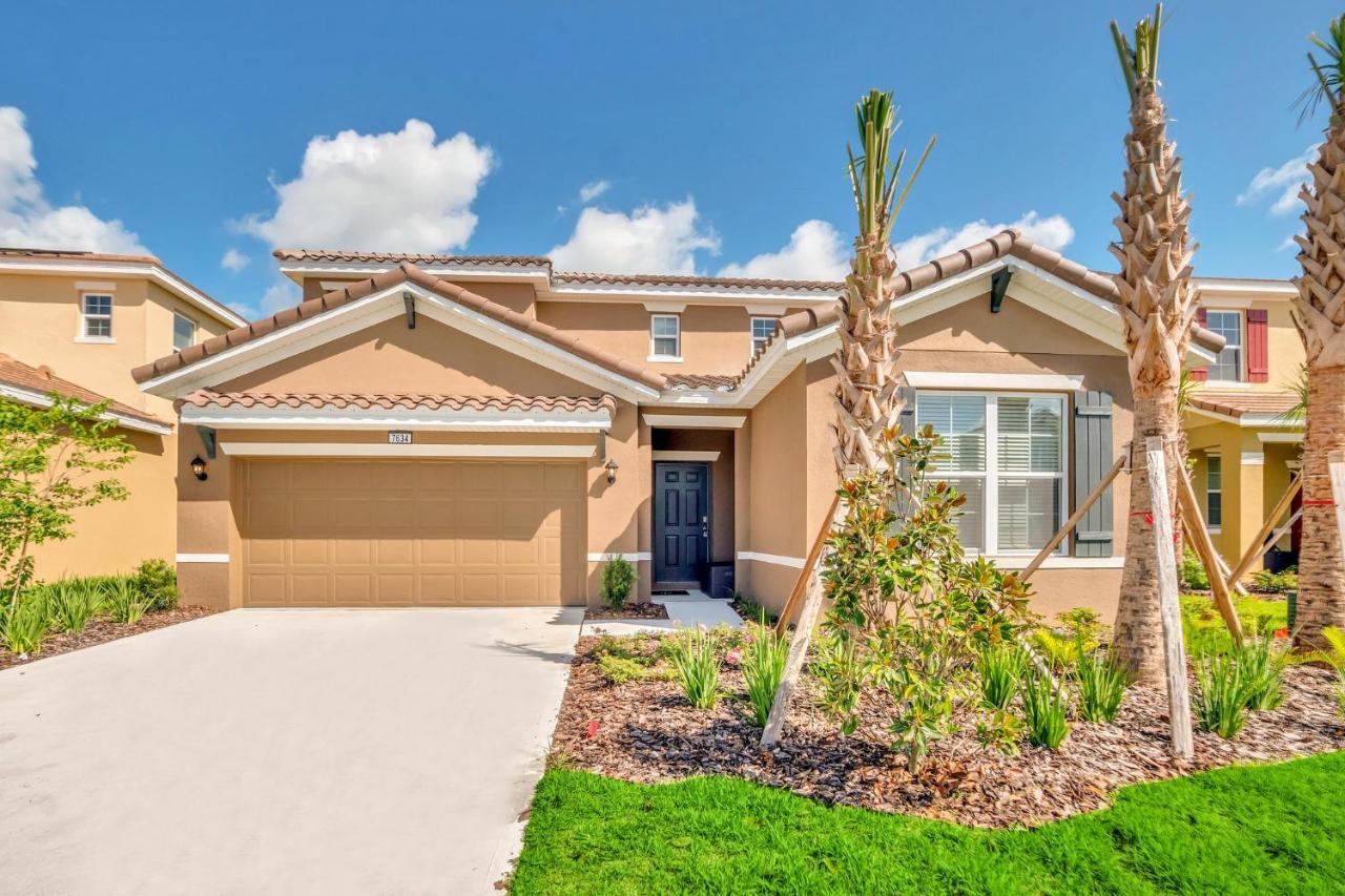 Villa Pool-jacuzzi 6b Near Davenport! *