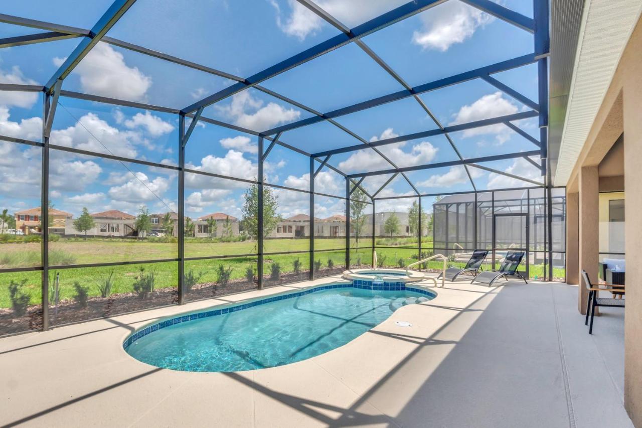 Villa Pool-Jacuzzi Villa 6B Near Disney Davenport! *